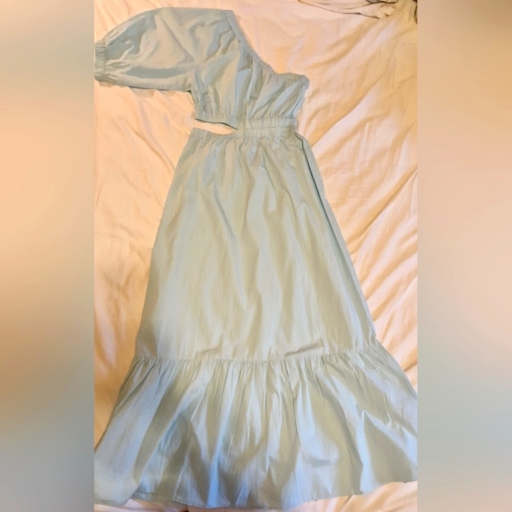 Gina Tricot one-shoulder light blue dress w/ side slit